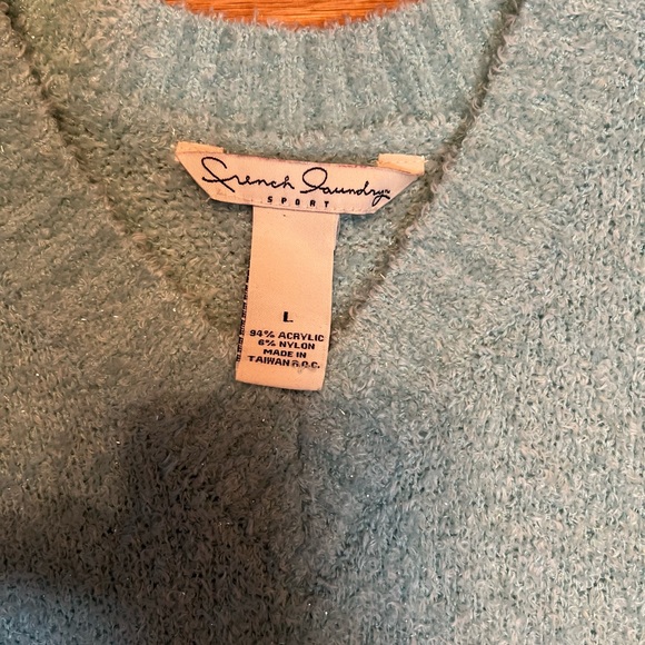 French laundry, women’s Sz large mint sweater shirt top fuzzy V-neck shimmer - Picture 3 of 7